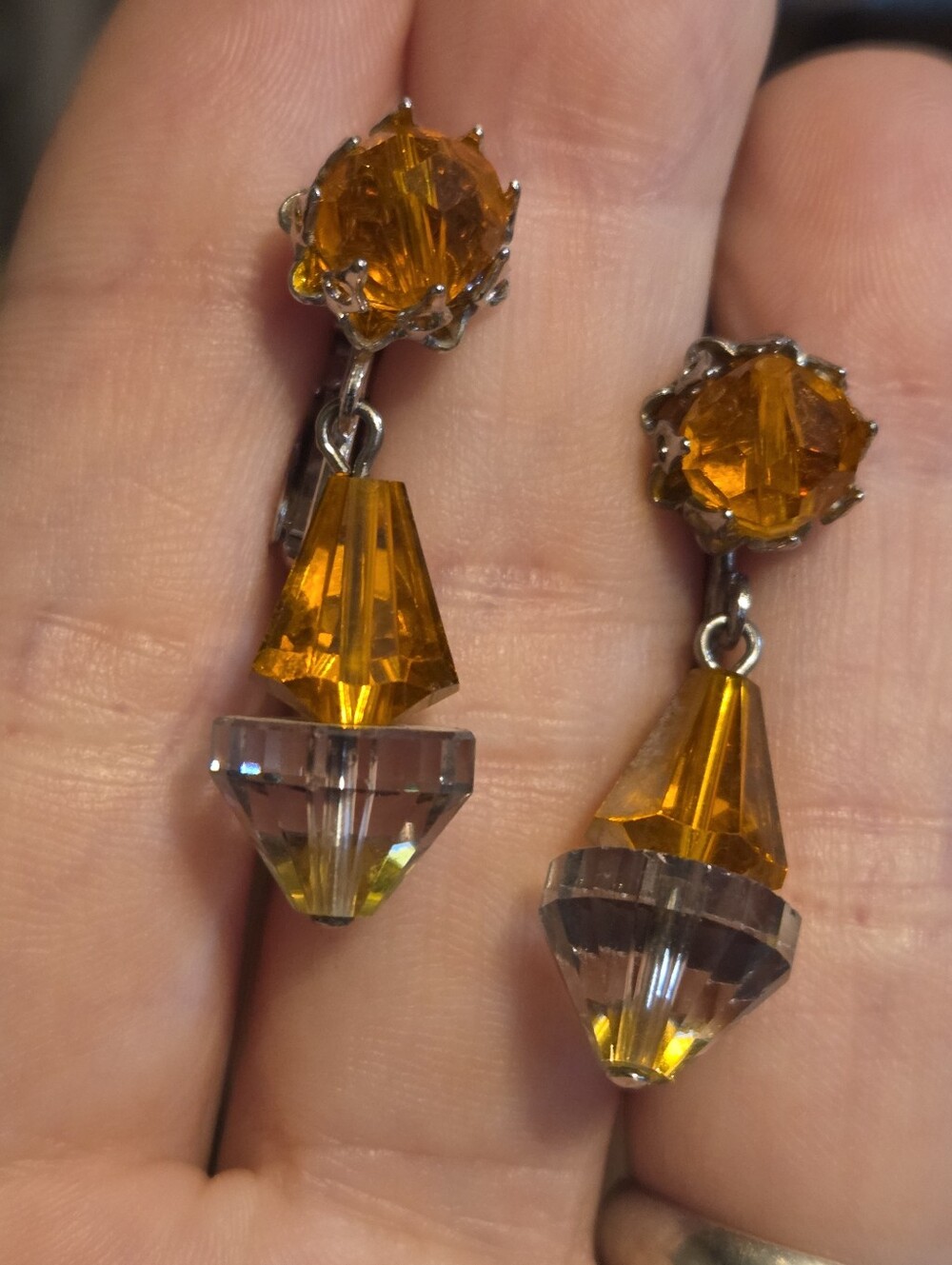 Vintage Amber Clear Faceted Bead Silver Tone Dangle Screw Back Earrings